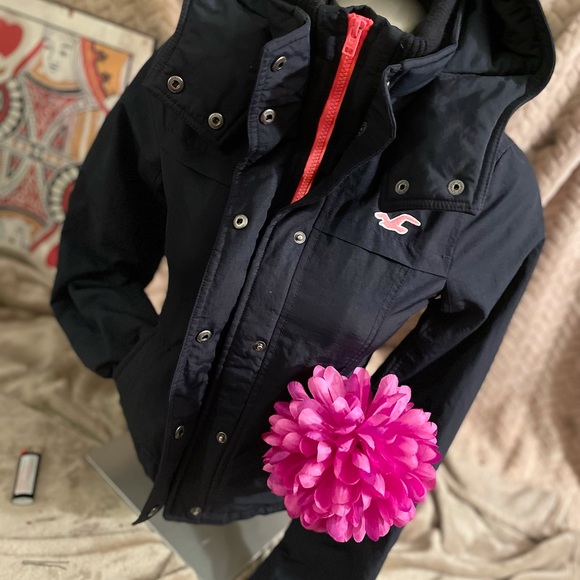 🎀🧥Hollister jacket🧥🎀 - Picture 3 of 8